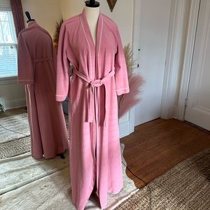 Vintage Pink Vanity Fair Robe